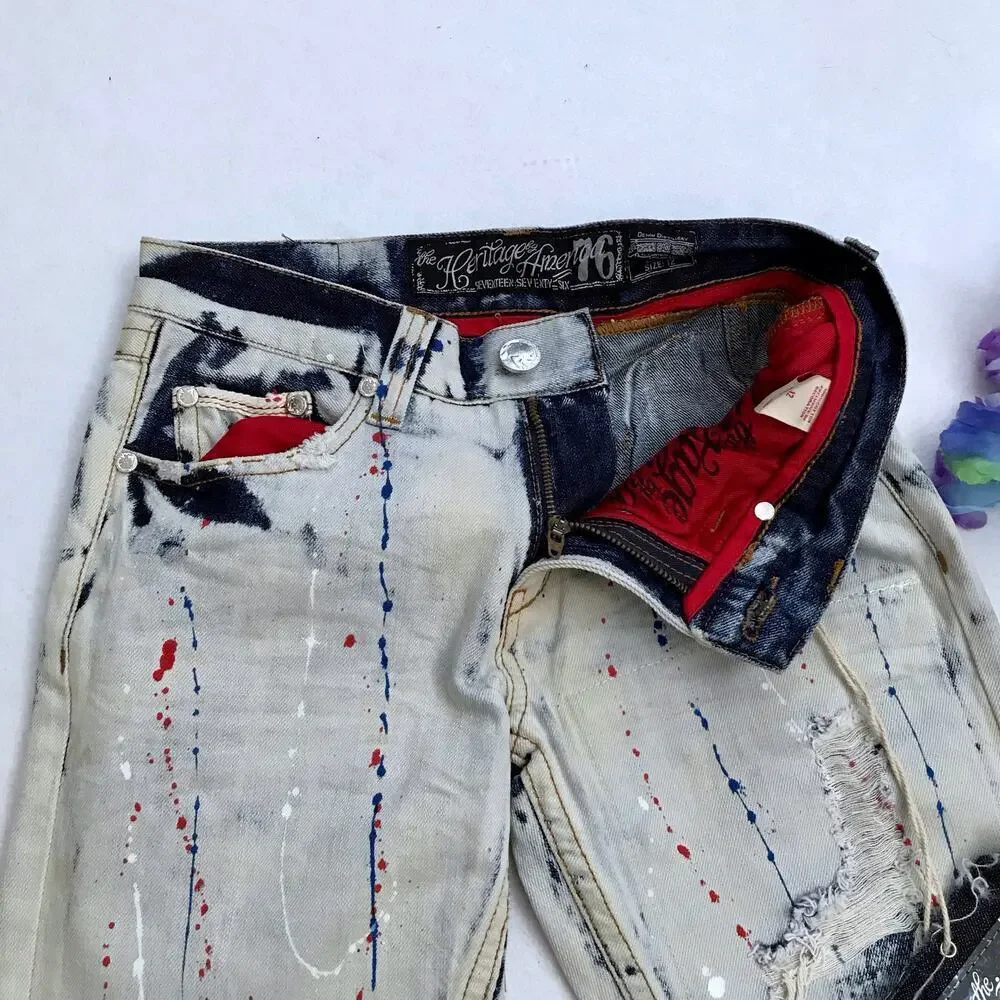 Heritage America NWT Light Wash Distressed Crop Jeans Women 6 *See Description*